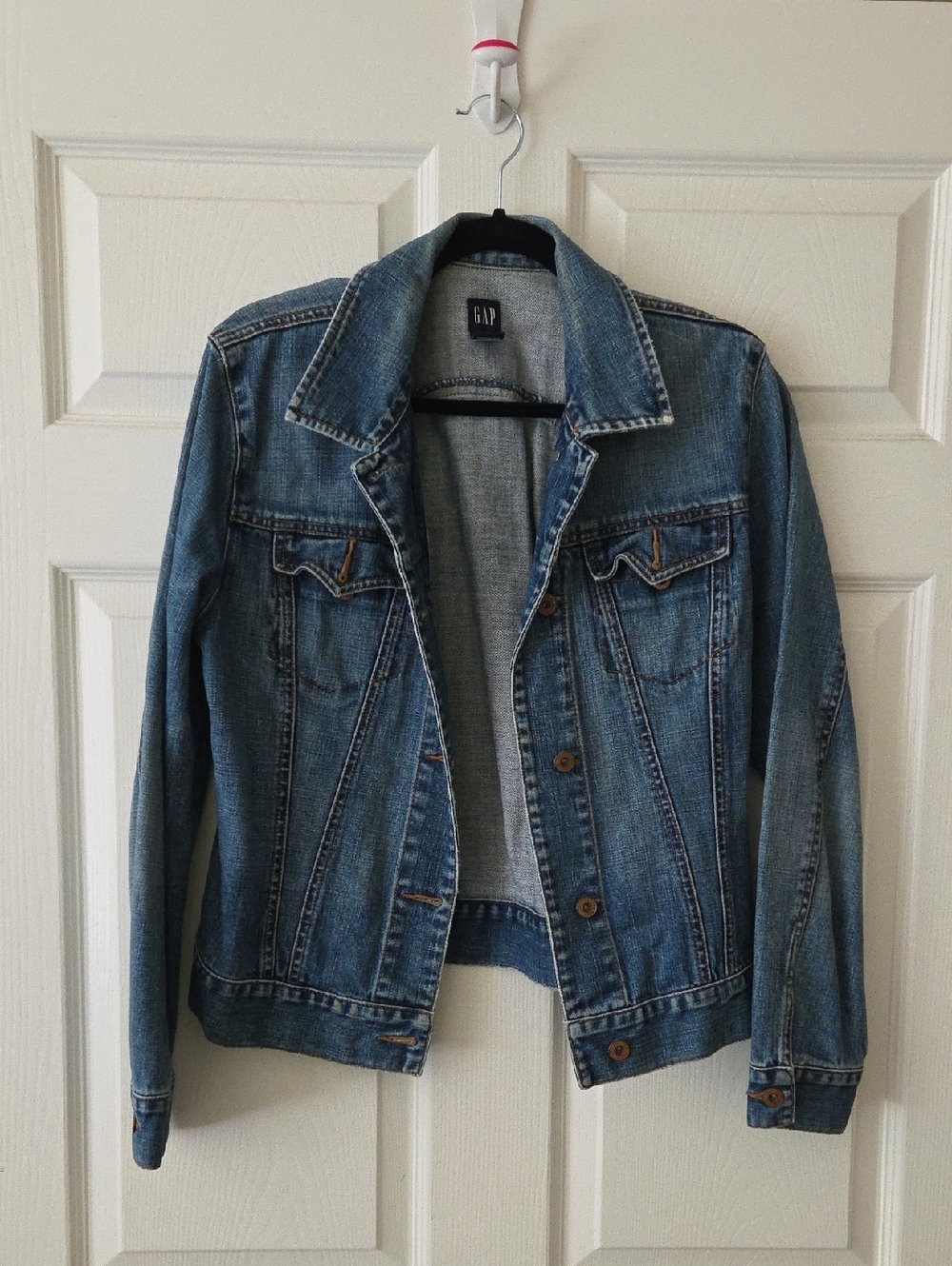 GAP Medium Blue Denim Trucker Jacket
